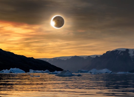 Arctic Cruises - Solar Eclipse Arctic Odyssey